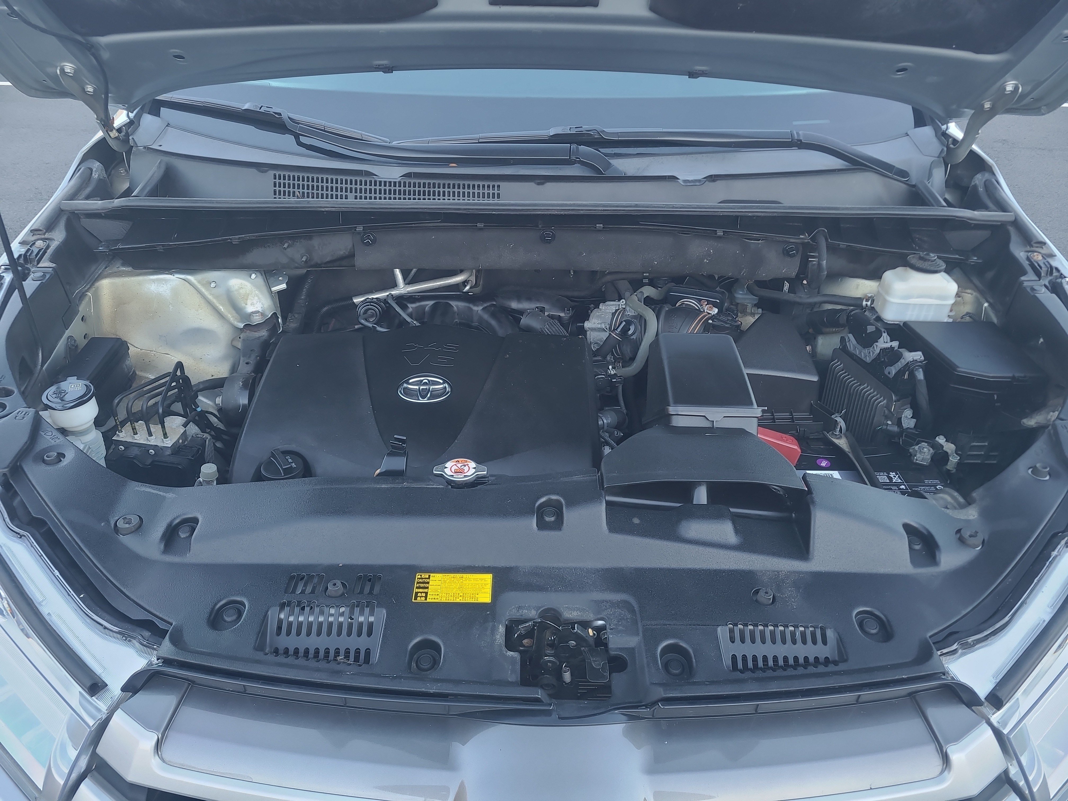Used 2019 Toyota Highlander XLE AWD/4WD image 33