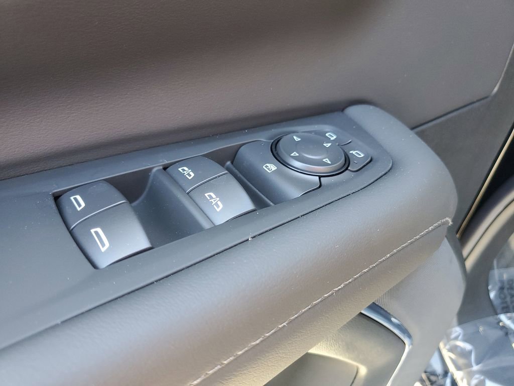 New 2026 Chevrolet Tahoe LS image 21