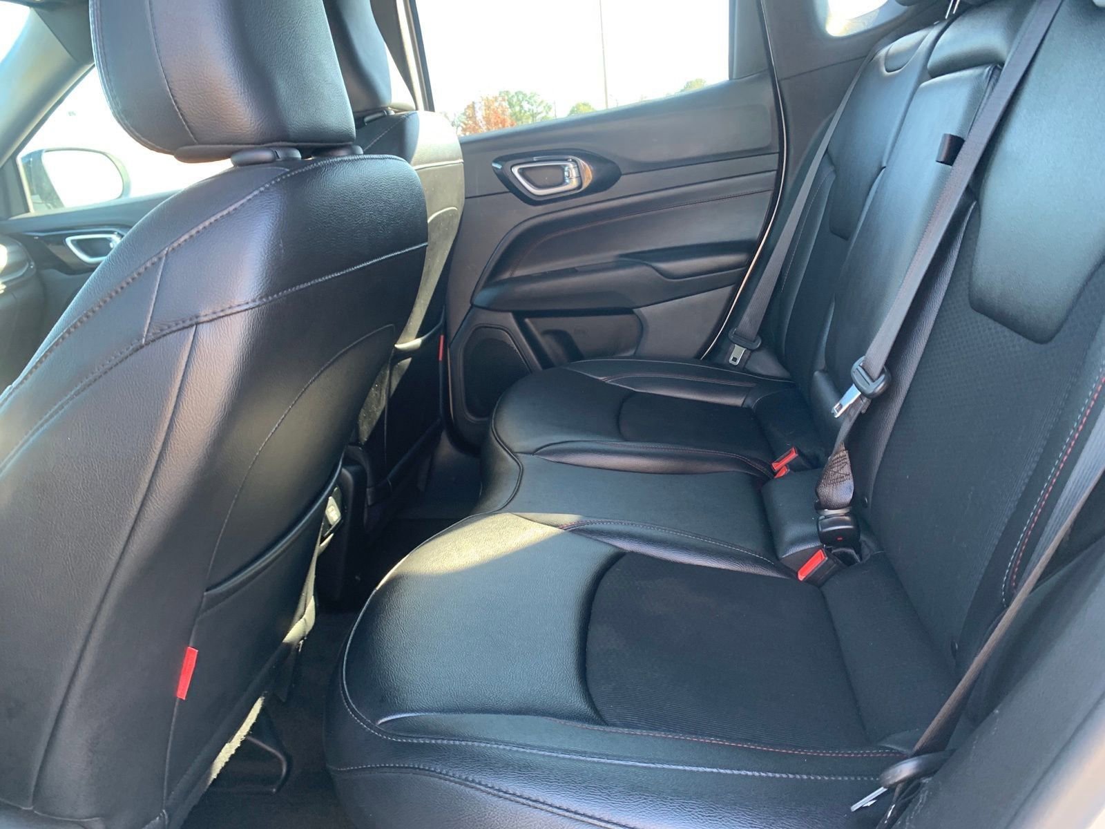 Used 2024 Jeep Compass Trailhawk image 26