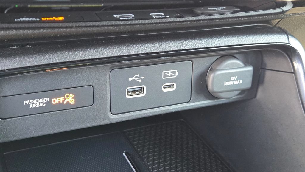 Used 2025 Honda CR-V Sport Touring image 24