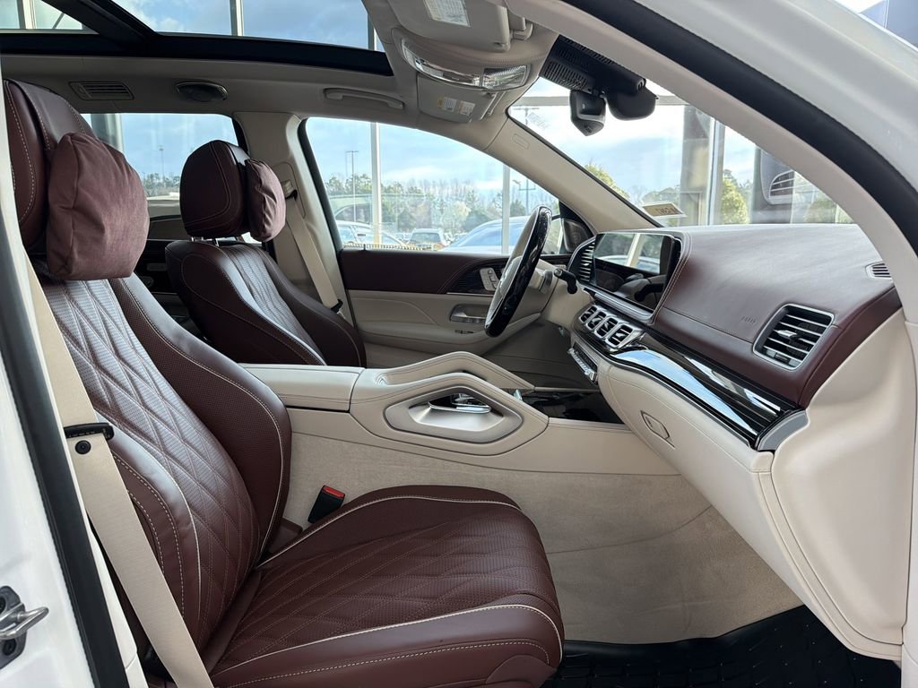 New 2026 Mercedes-Benz Maybach GLS 600 4MATIC image 20