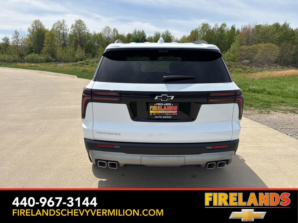 New 2026 Chevrolet Traverse LT FWD image 8
