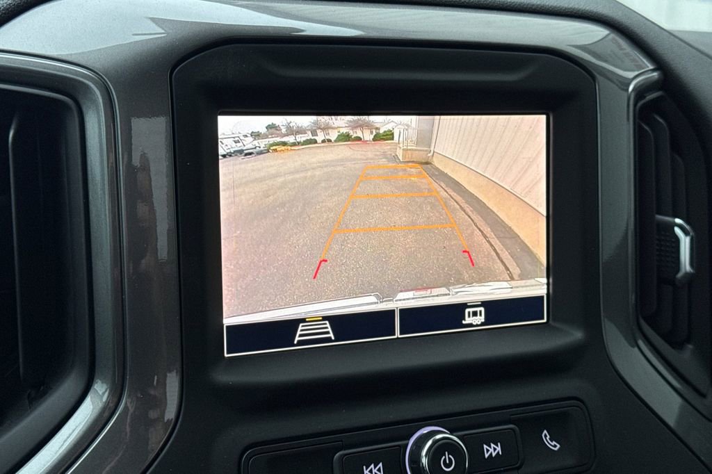 Used 2025 GMC Sierra 1500 Pro w/ Pro Value Package AWD/4WD image 17