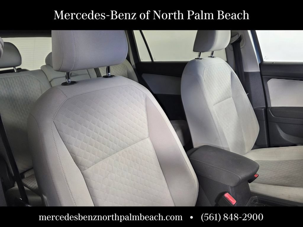 Used 2018 Volkswagen Tiguan S AWD/4WD image 15