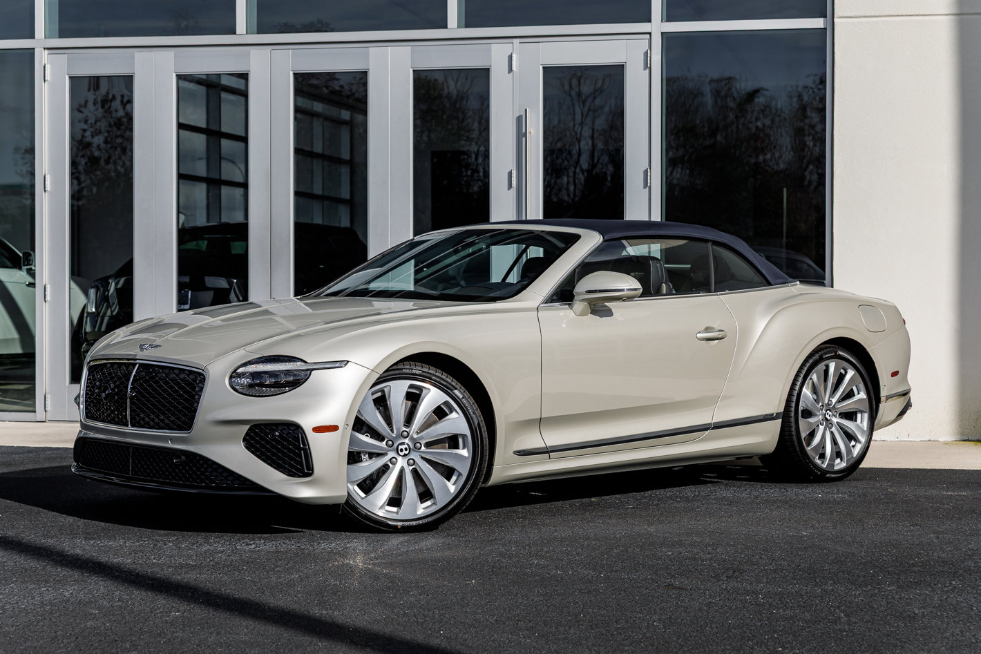 New 2026 Bentley Continental GTC image 43