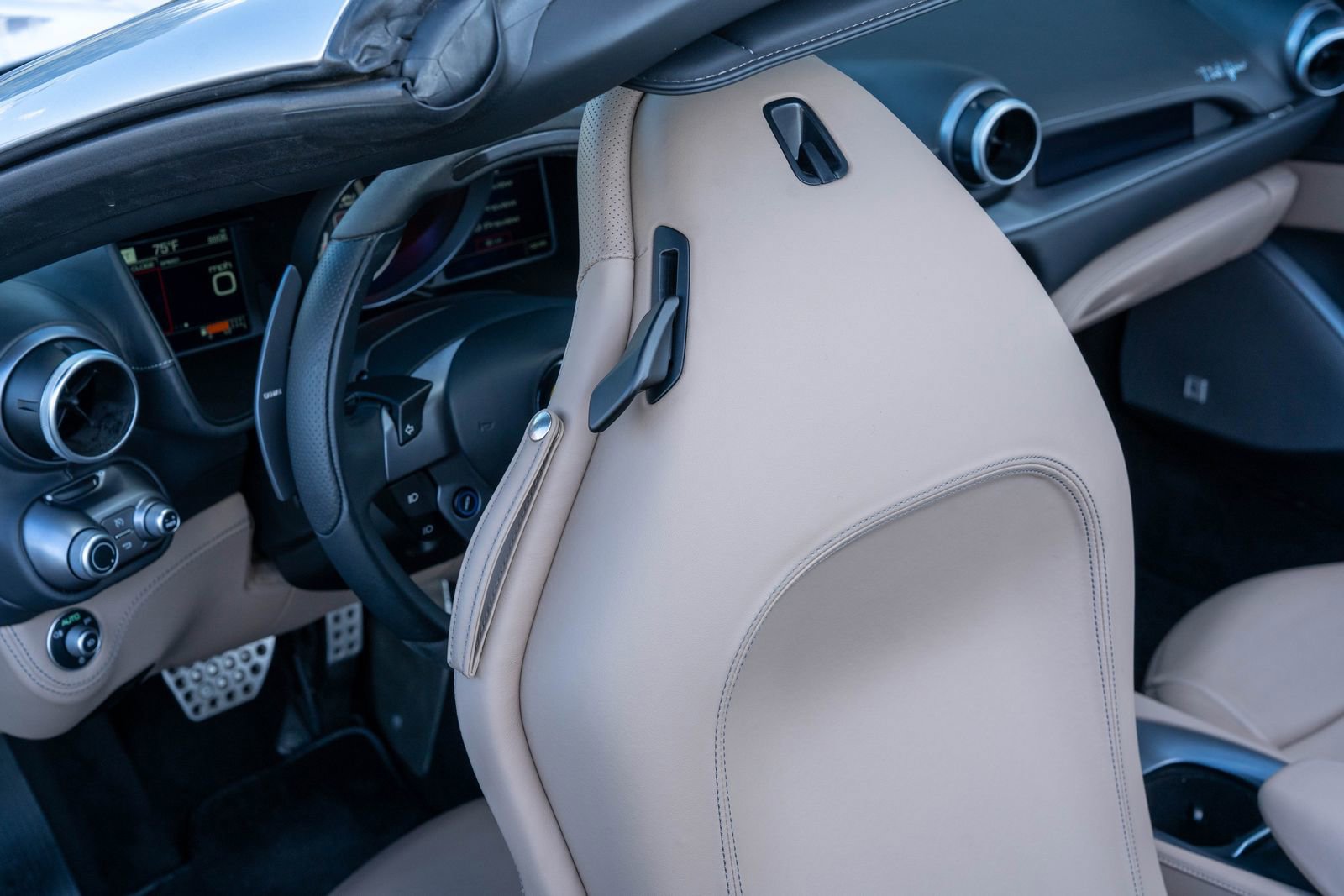 Used 2019 Ferrari Portofino image 49