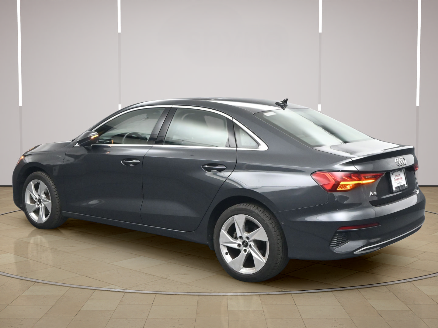 Used 2023 Audi A3 2.0T Premium FWD image 5