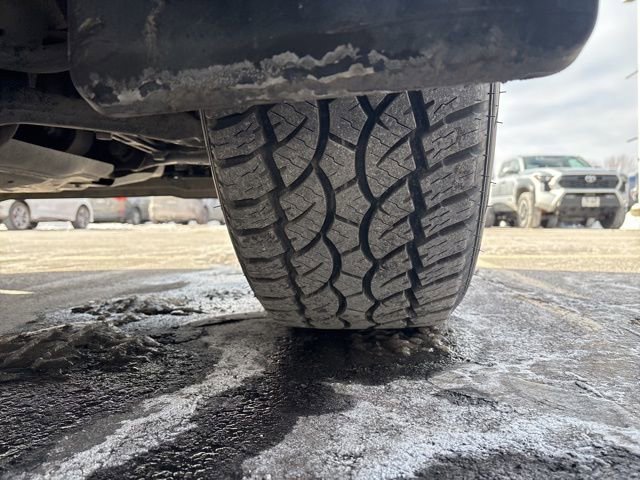 Used 2020 Chevrolet Silverado 1500 Custom w/ Custom Value Package image 9