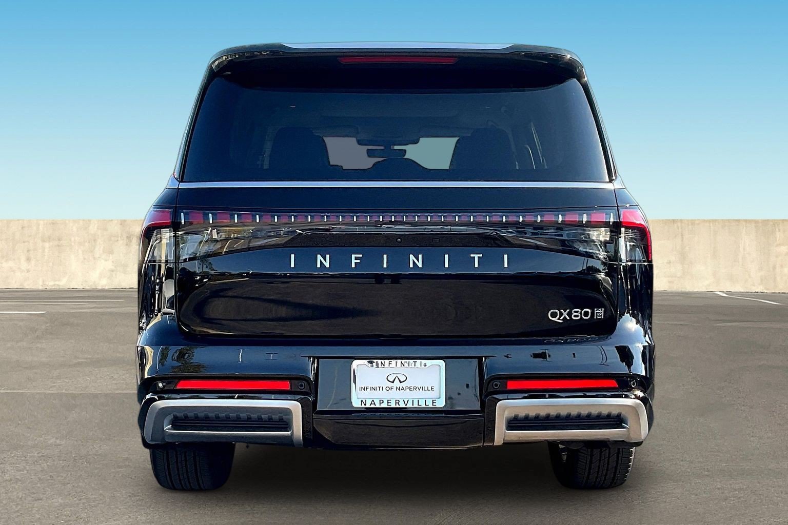 Certified 2026 INFINITI QX80 Luxe w/ Cargo Package AWD/4WD image 6