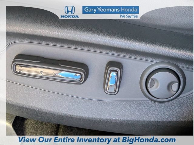 Certified 2025 Honda CR-V Sport Touring image 25