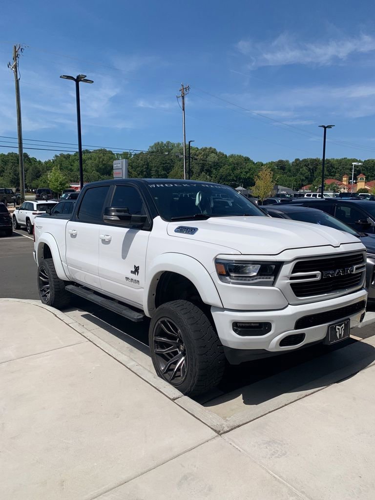 Used 2020 RAM 1500 Big Horn AWD/4WD image 1