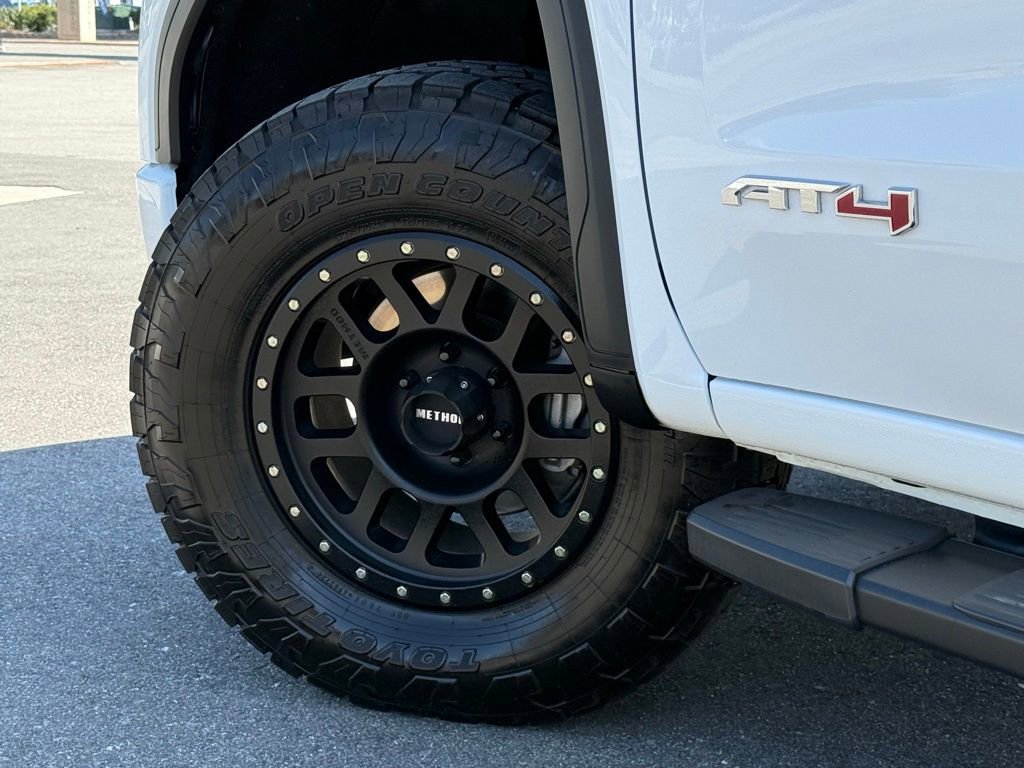 Used 2020 GMC Sierra 1500 AT4 w/ AT4 Premium Package AWD/4WD image 21