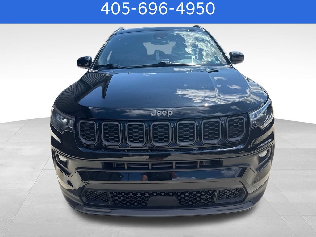 Used 2026 Jeep Compass Latitude AWD/4WD image 8