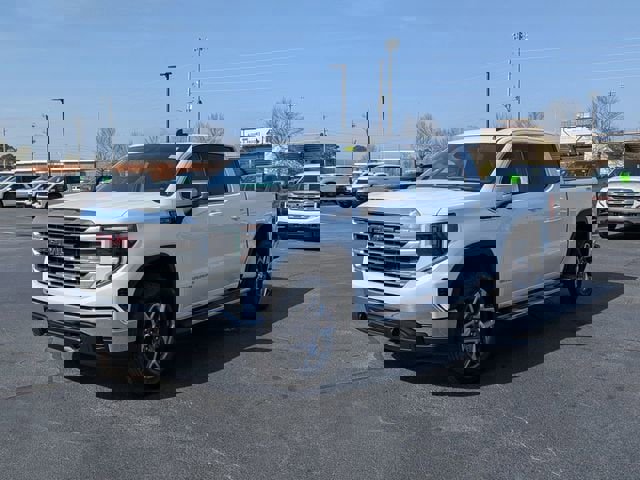 New 2026 GMC Sierra 1500 SLE image 7