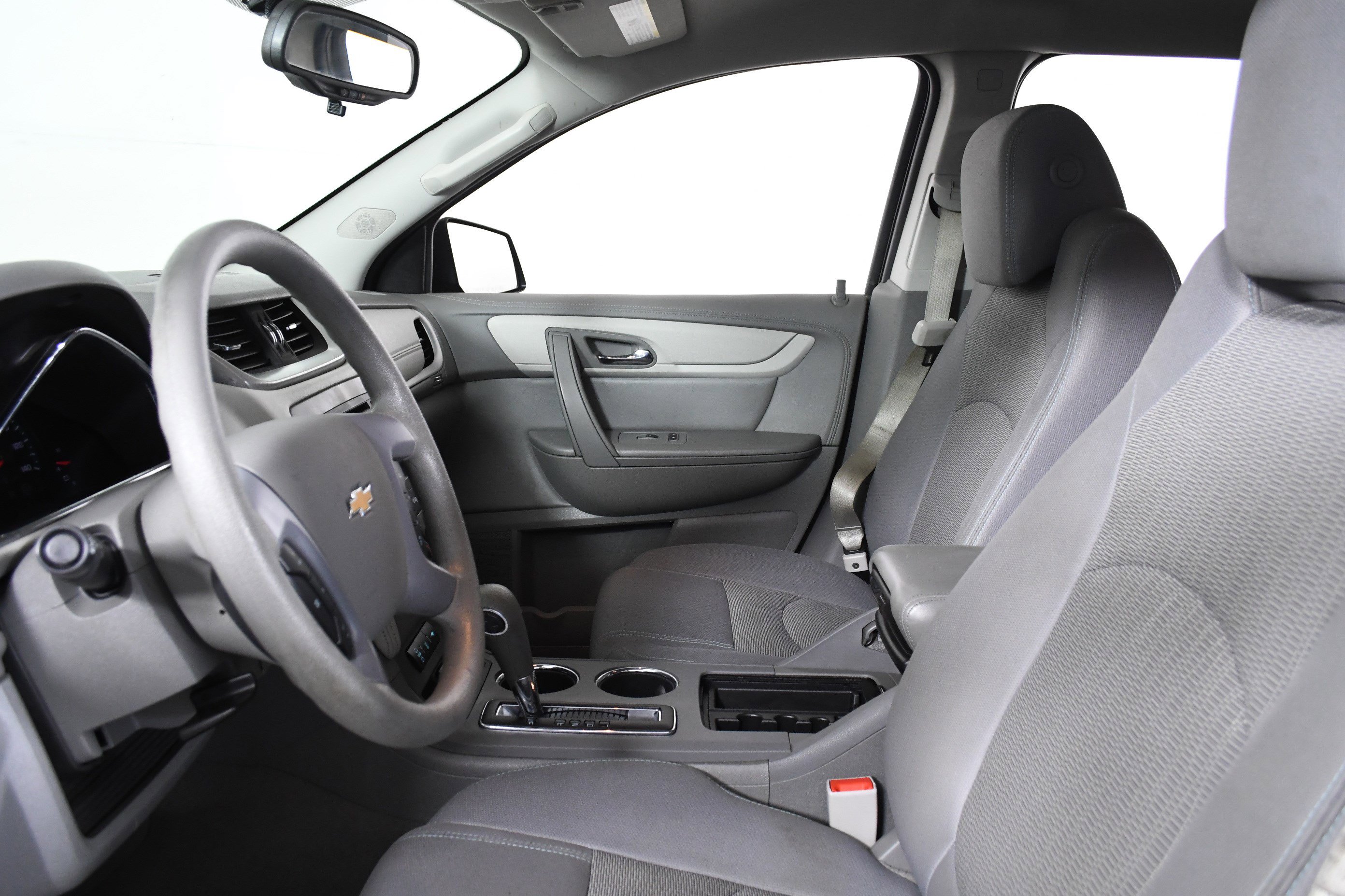 Used 2017 Chevrolet Traverse LS image 19