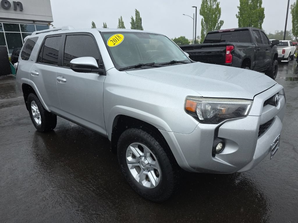 Used 2018 Toyota 4Runner SR5 AWD/4WD image 7