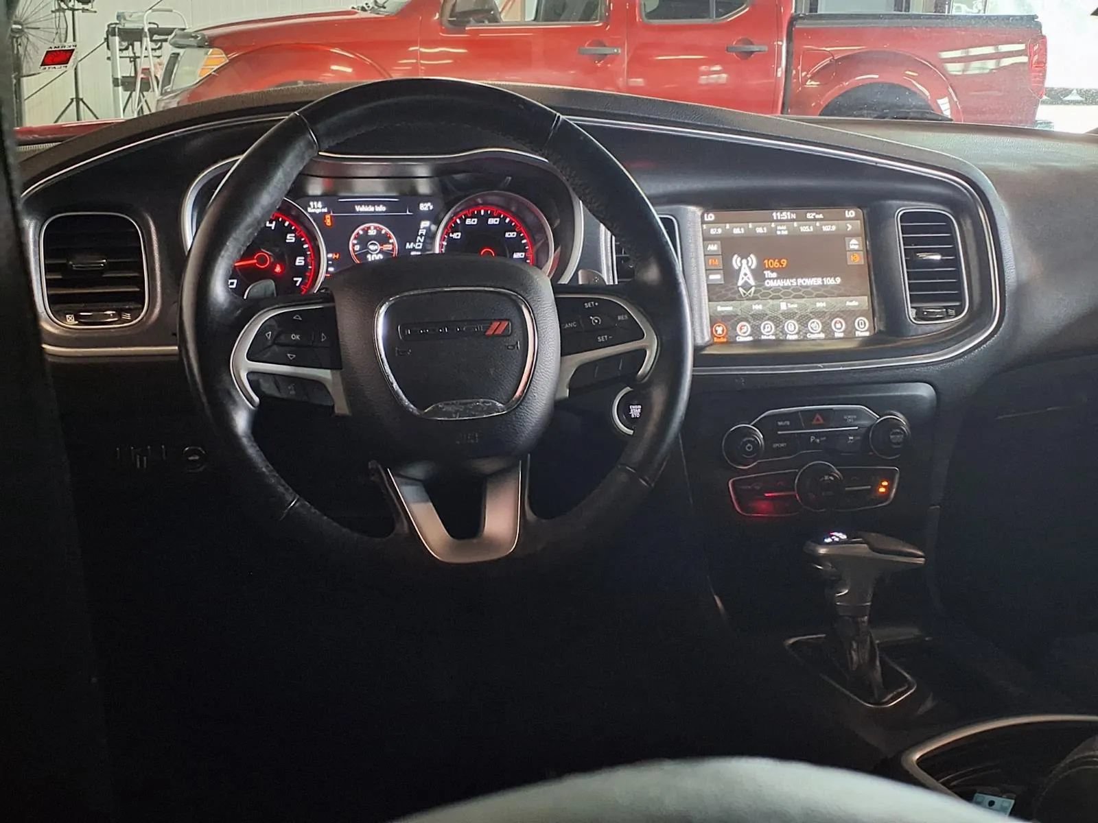 Used 2017 Dodge Charger SXT w/ AWD Plus Group image 14