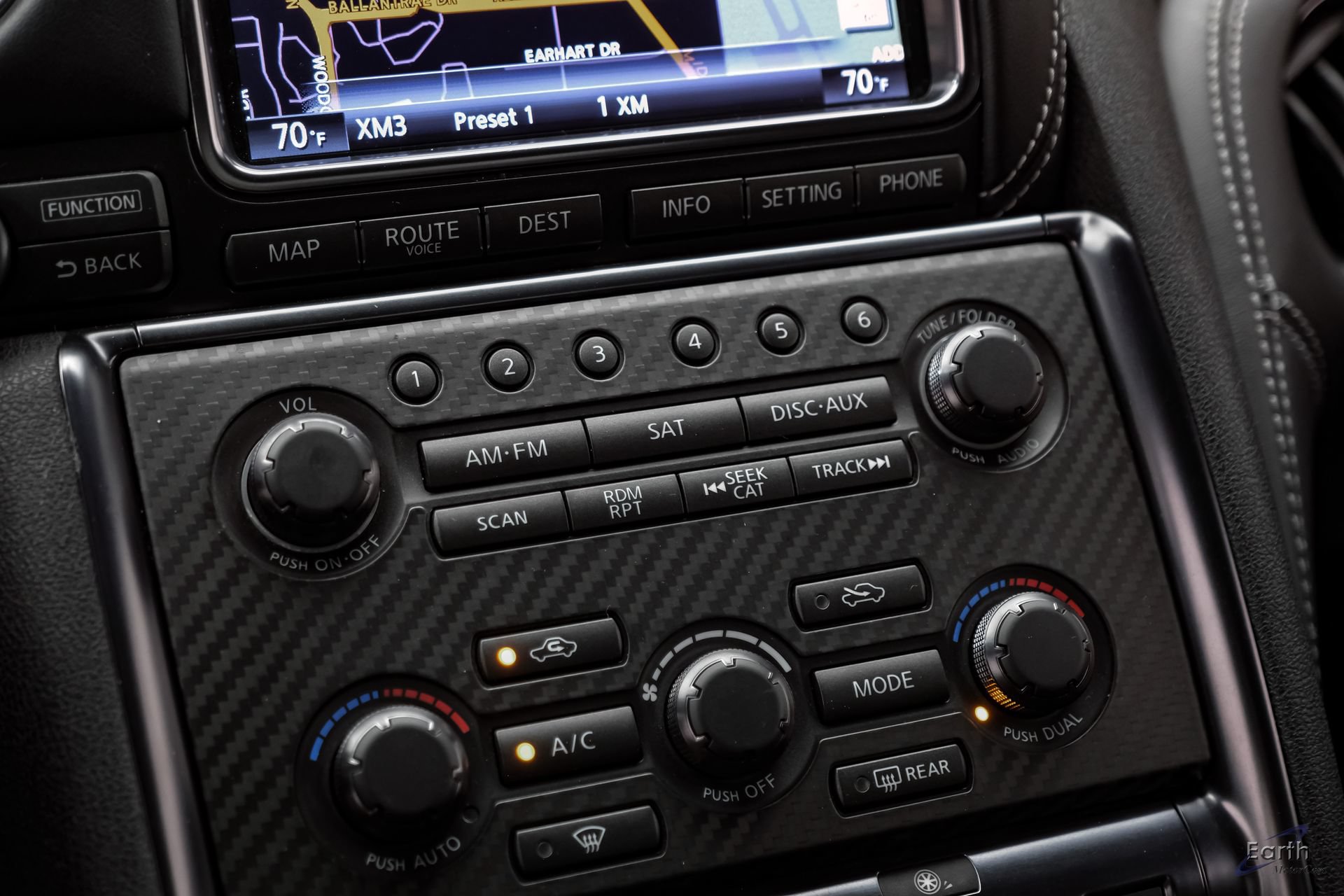 Used 2014 Nissan GT-R Black Edition AWD/4WD image 73