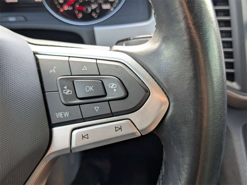 Used 2020 Volkswagen Atlas Cross Sport SE w/ Towing Package image 22