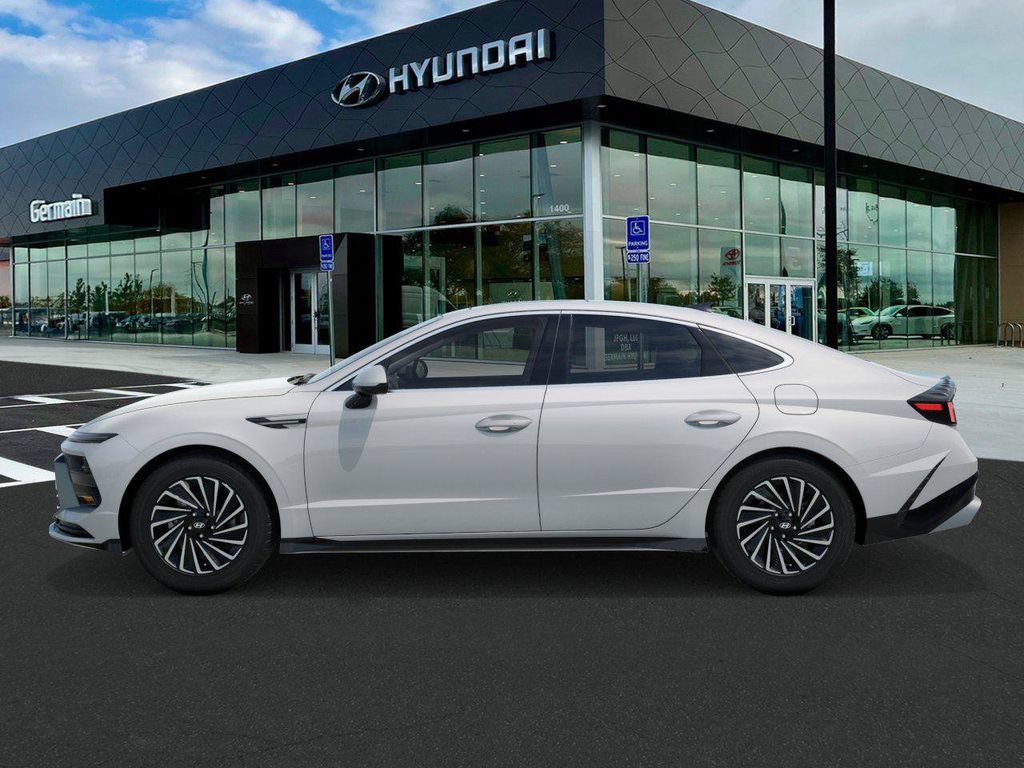 New 2026 Hyundai Sonata SEL FWD image 3