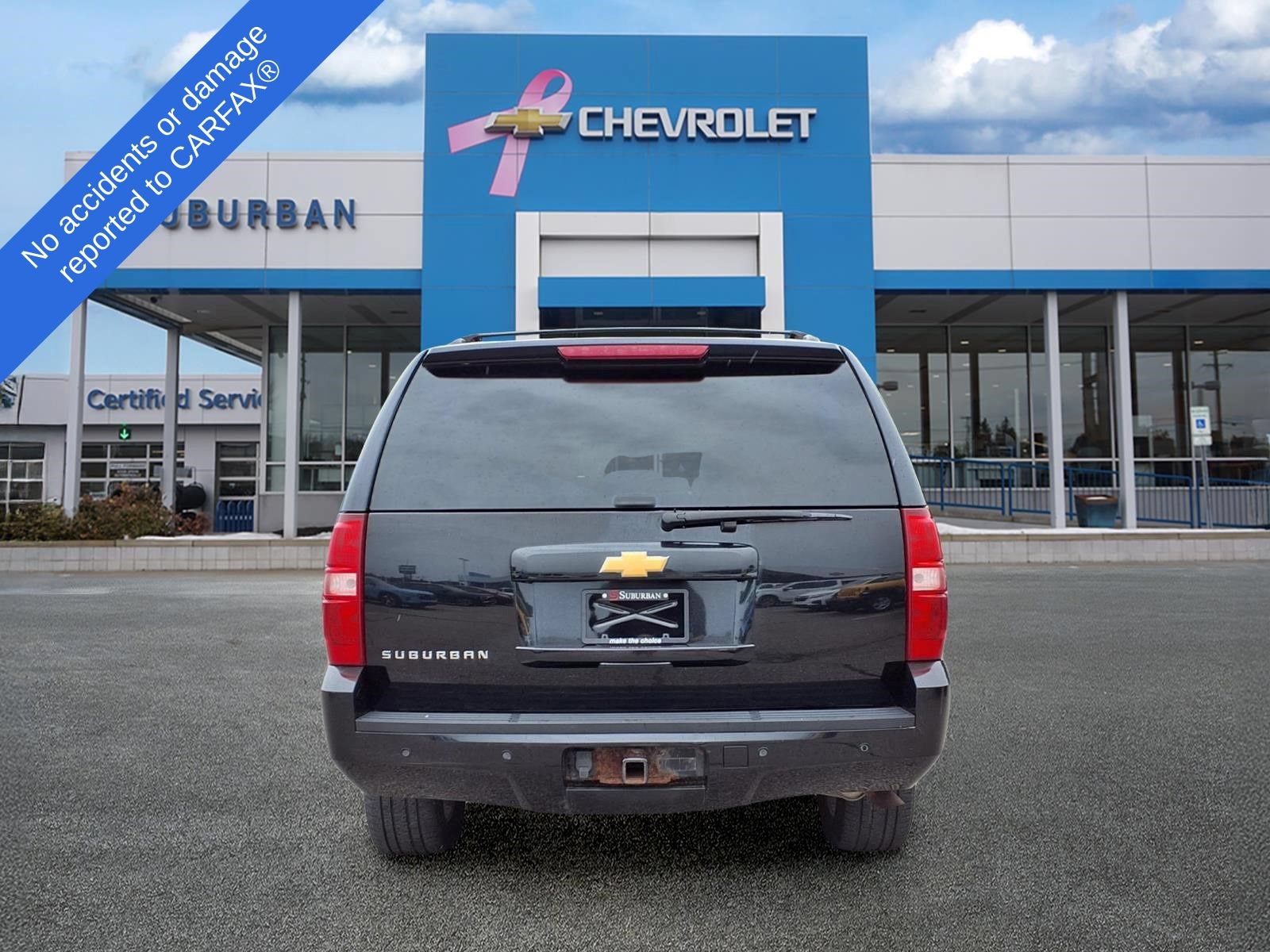 Used 2013 Chevrolet Suburban LT w/ Luxury Package AWD/4WD image 7