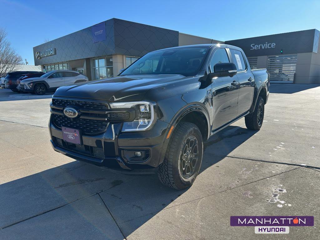Used 2025 Ford Ranger Lariat w/ Black Appearance Package image 1