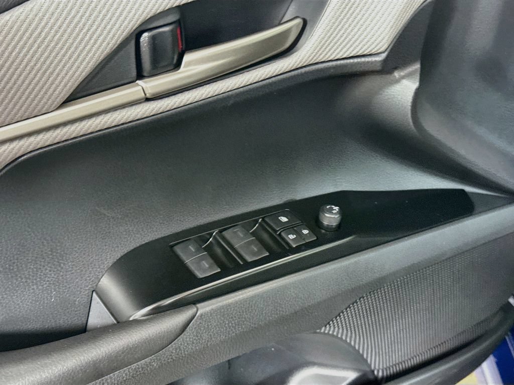 New 2026 Toyota Camry SE FWD image 17