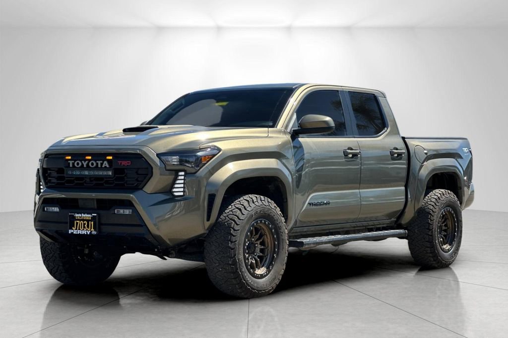 Used 2024 Toyota Tacoma TRD Sport image 8