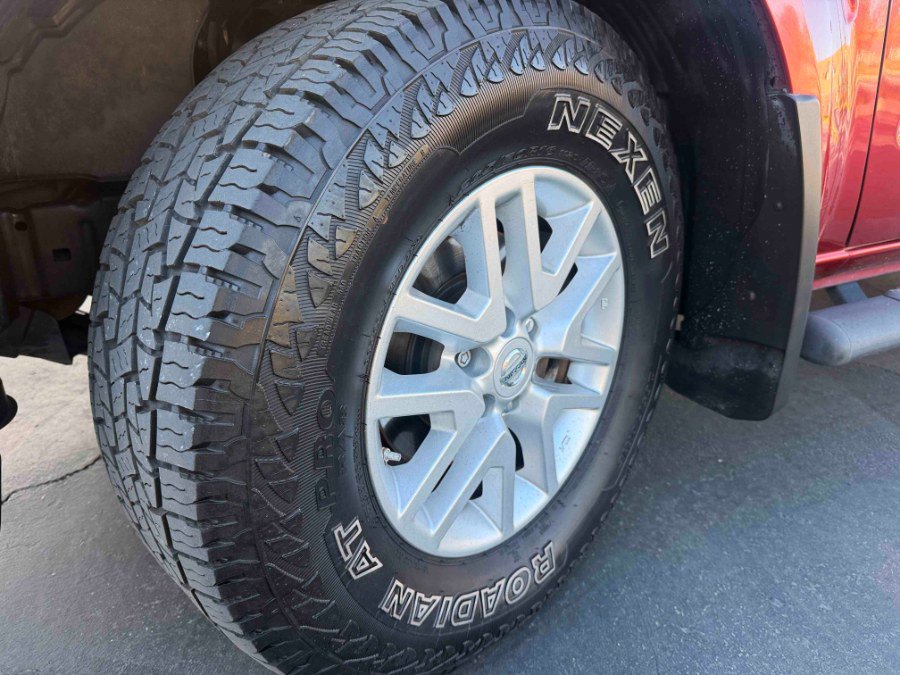 Used 2015 Nissan Frontier SV w/ SV Value Truck Package image 34