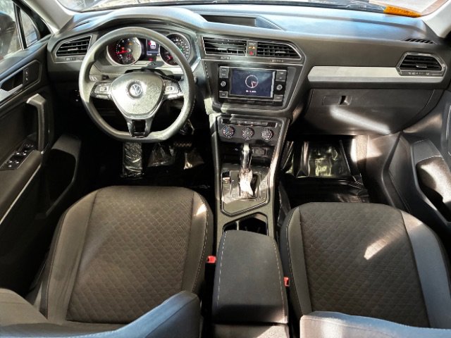 Used 2020 Volkswagen Tiguan S image 3