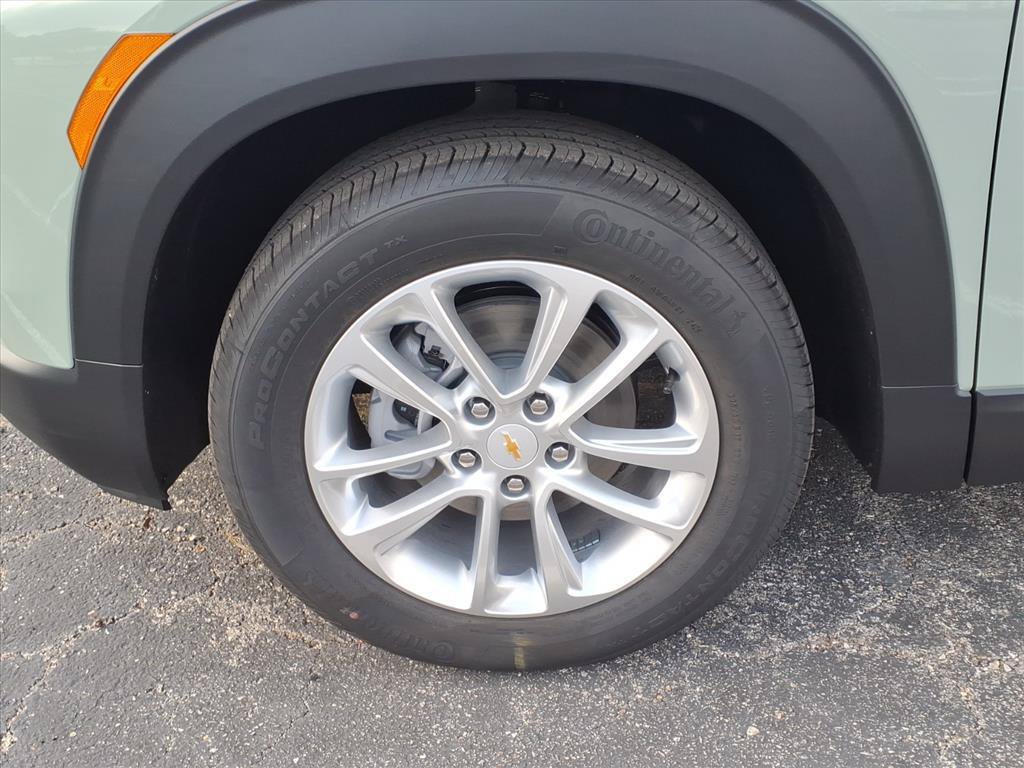 New 2026 Chevrolet TrailBlazer LS w/ LS Convenience Package FWD image 11