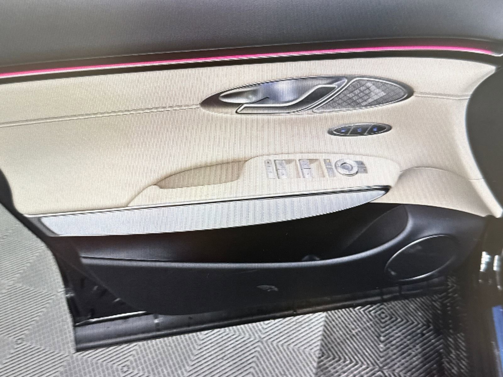 Used 2026 Genesis GV70 2.5T Select image 8