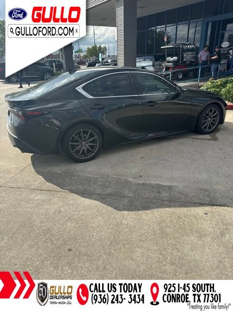 Used 2021 Lexus IS 300 w/ Accessory Package 2 RWD image 5