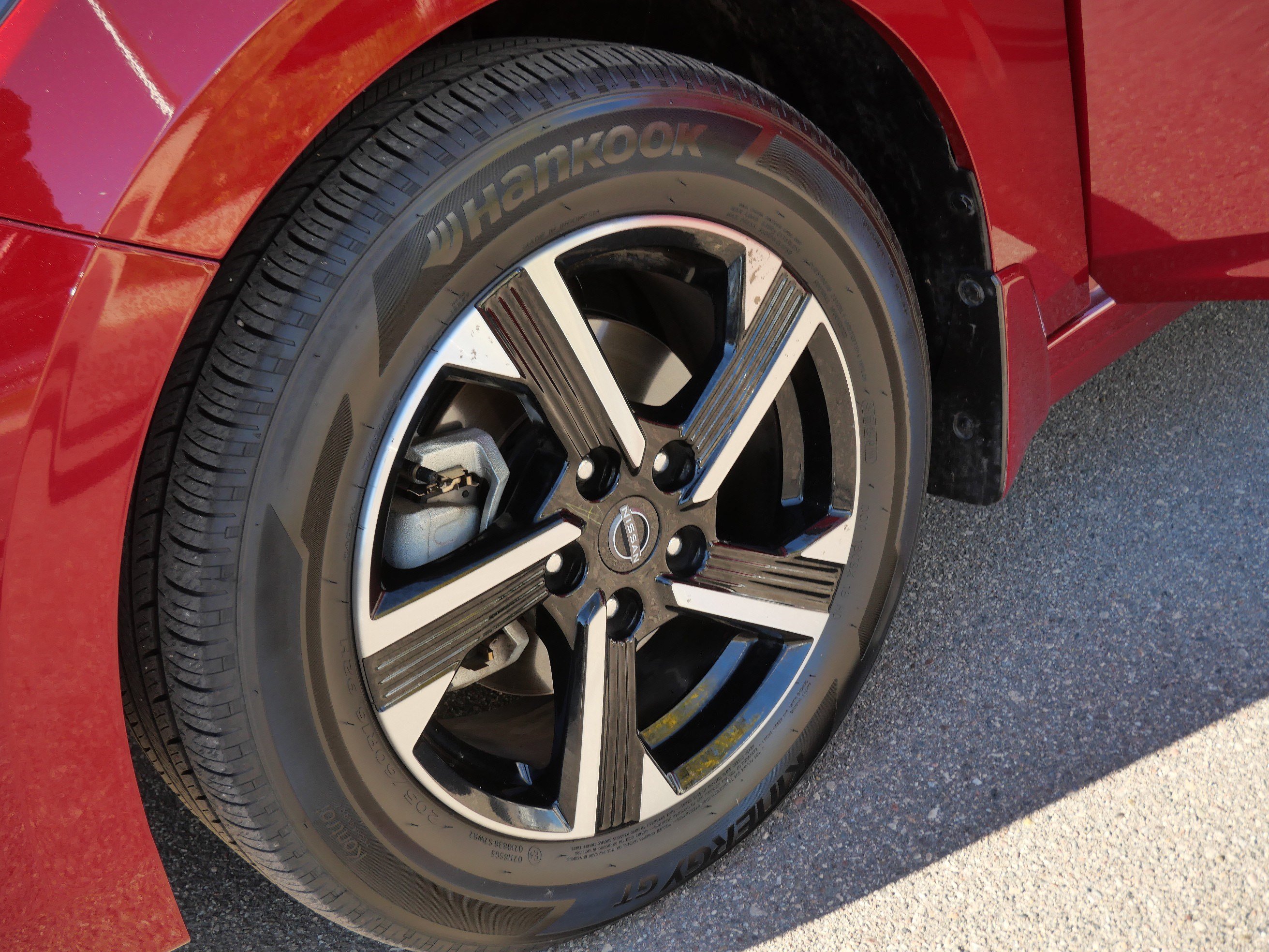 Used 2025 Nissan Sentra SV w/ All-Weather Package image 15