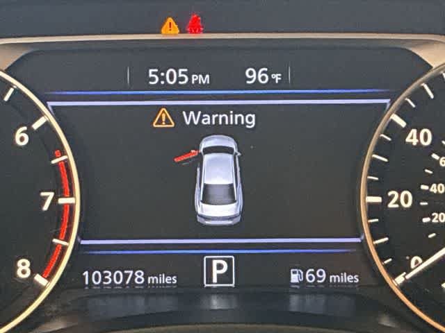 Used 2019 Nissan Altima 2.5 SR FWD image 34