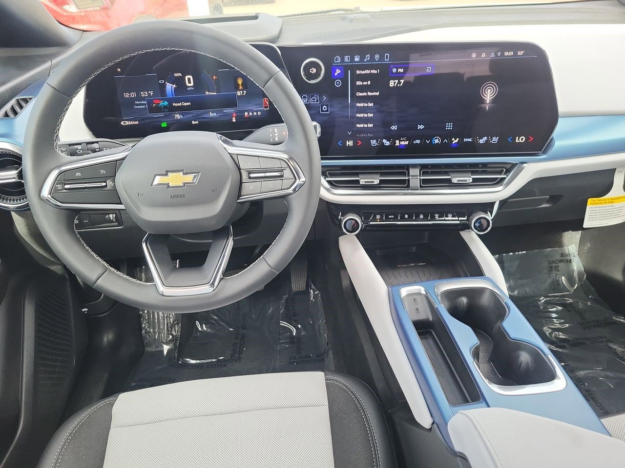 New 2026 Chevrolet Equinox EV LT image 23