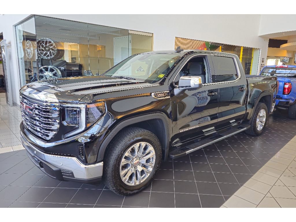 New 2025 GMC Sierra 1500 SLE w/ Preferred Package AWD/4WD image 2