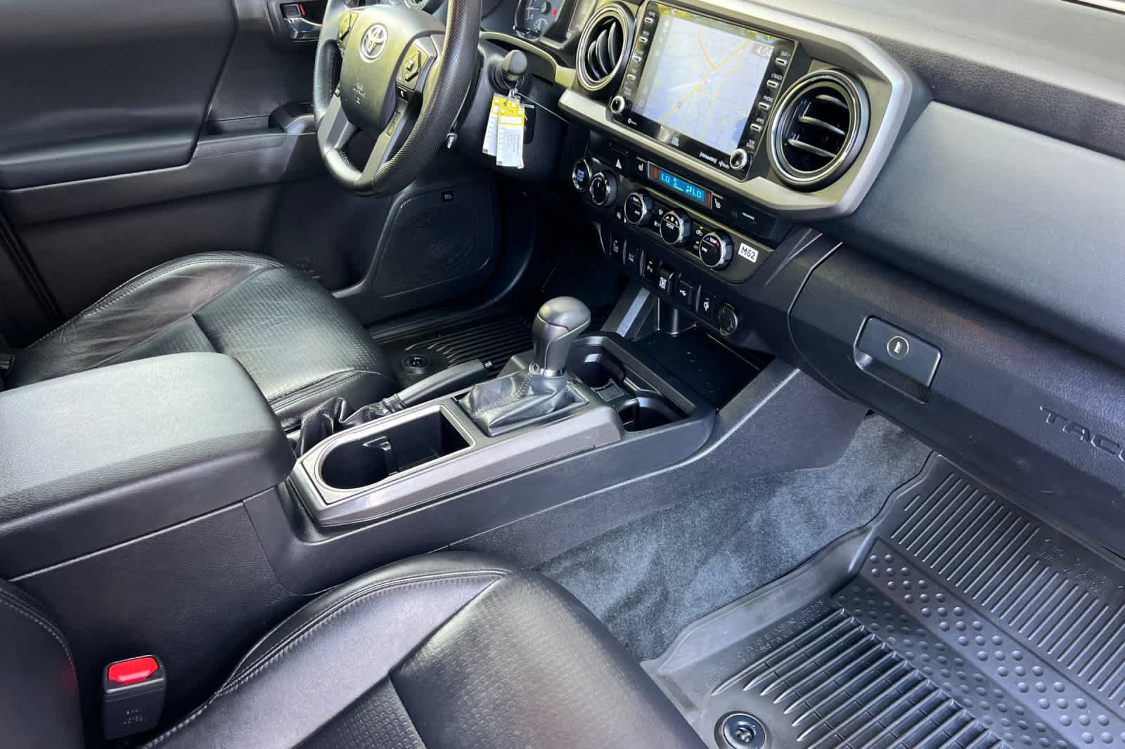 Used 2023 Toyota Tacoma TRD Off-Road w/ TRD Premium Off Road Package AWD/4WD image 15