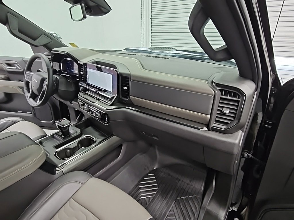 Used 2024 Chevrolet Silverado 1500 ZR2 w/ ZR2 Bison Edition image 42