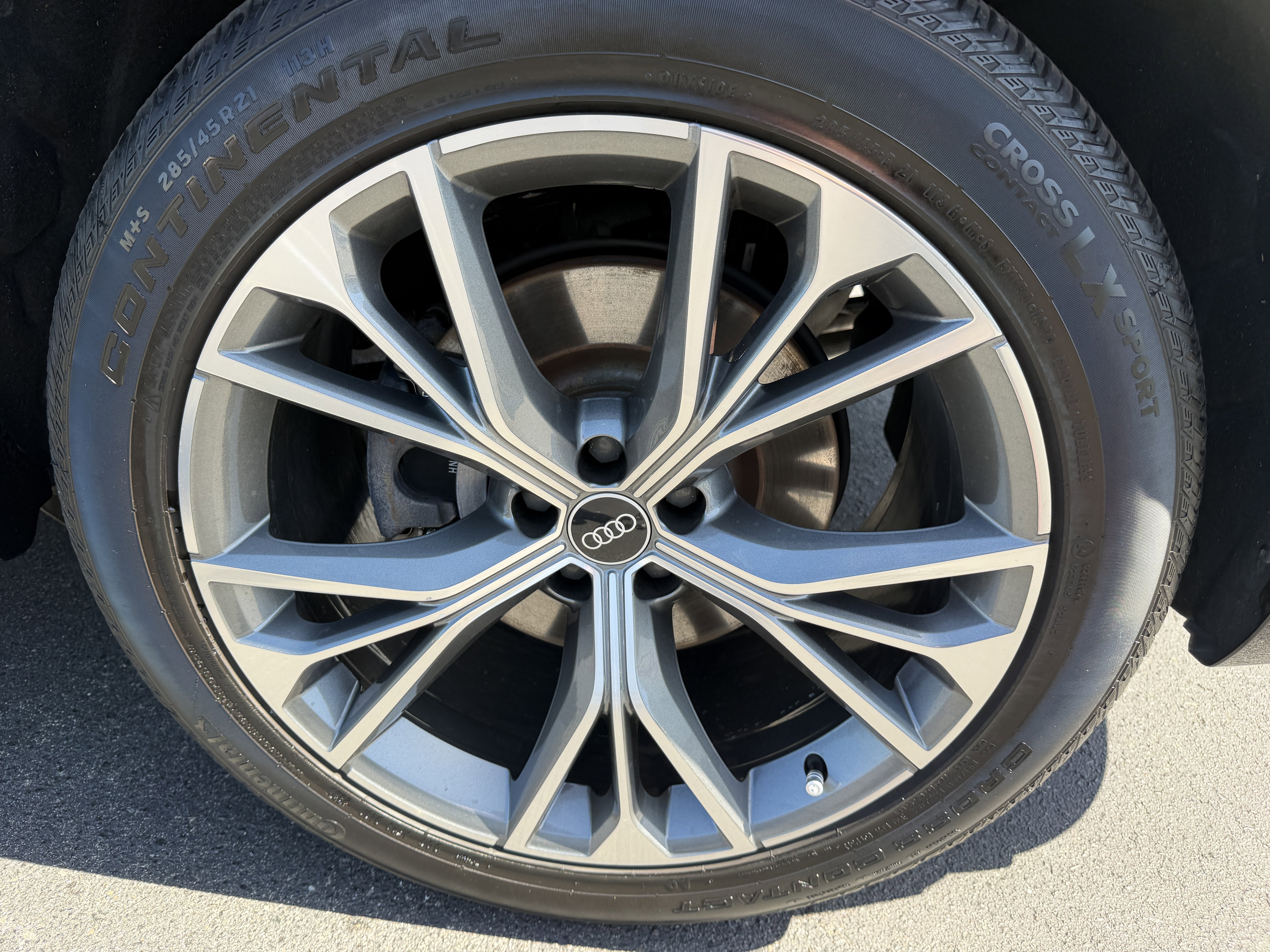 Used 2021 Audi Q8 Premium Plus AWD/4WD image 32