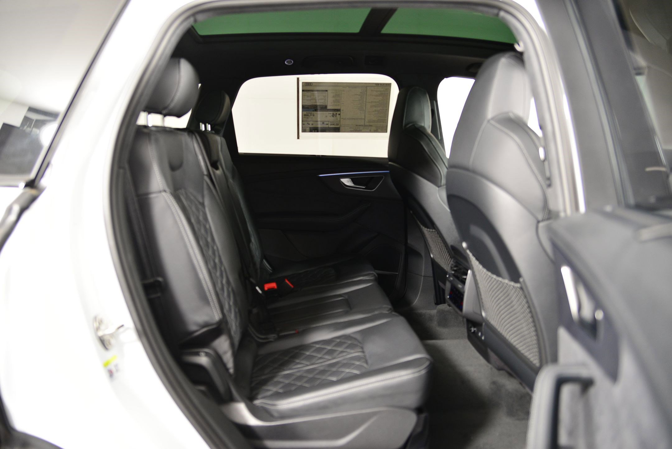 New 2026 Audi SQ7 Prestige image 19