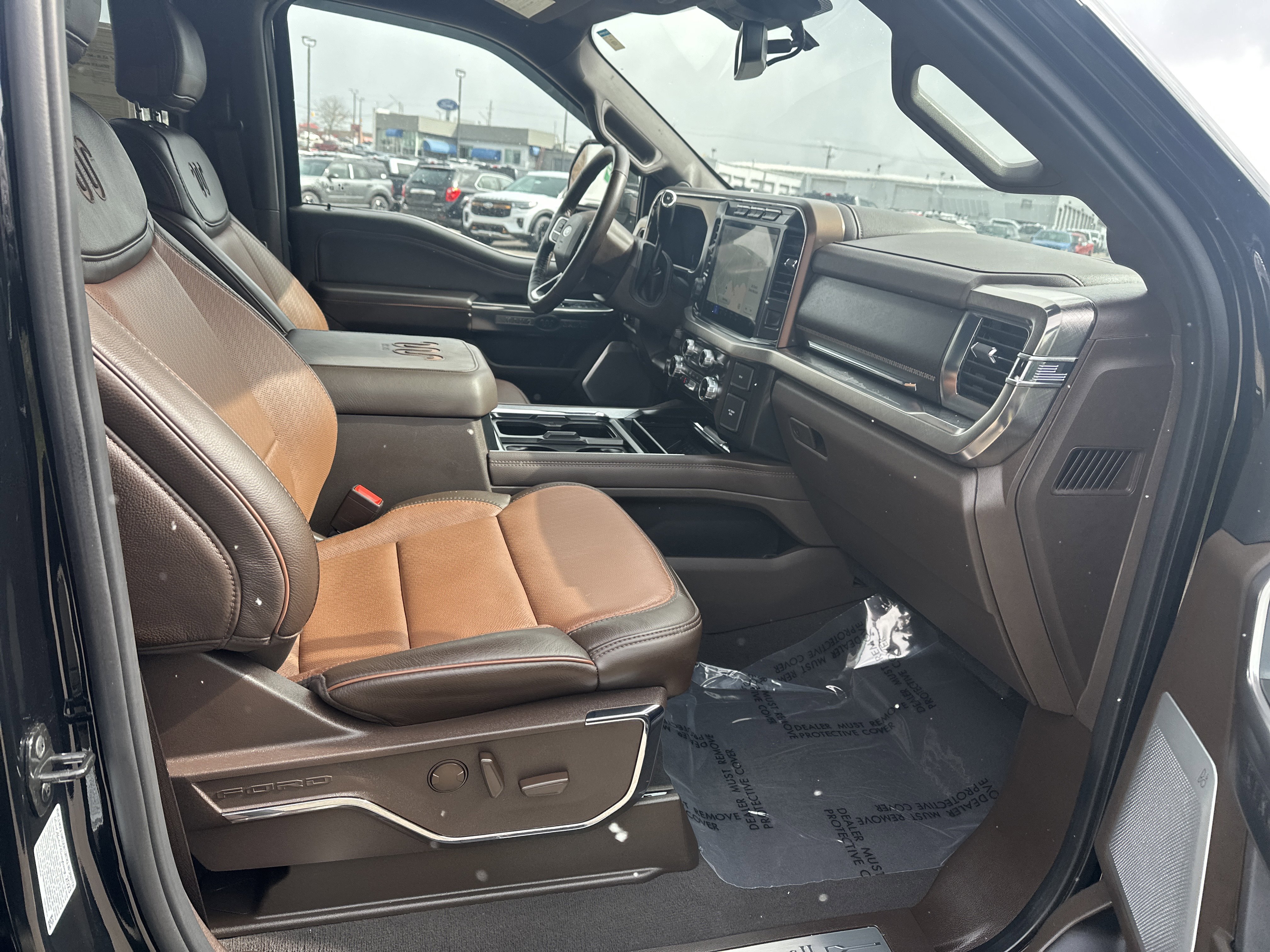 Used 2023 Ford F350 King Ranch w/ Chrome Package image 27