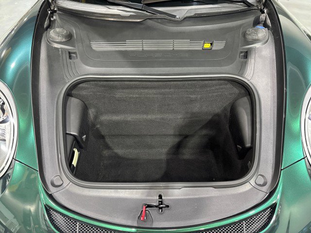 Used 2015 Porsche 911 GT3 w/ Sound Package Plus image 13