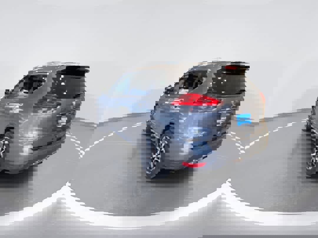 Used 2017 Nissan Rogue SL w/ SL Premium Package image 6