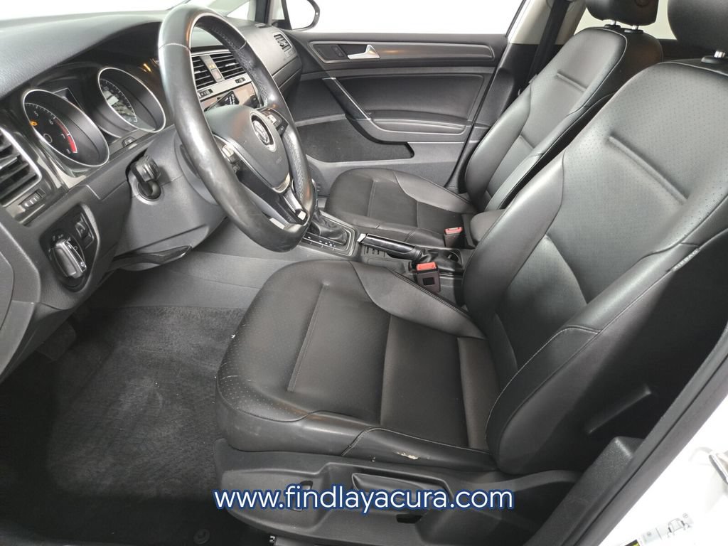 Used 2018 Volkswagen Golf SE FWD image 13