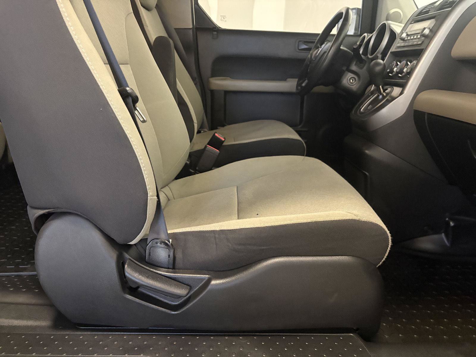 Used 2008 Honda Element EX image 37