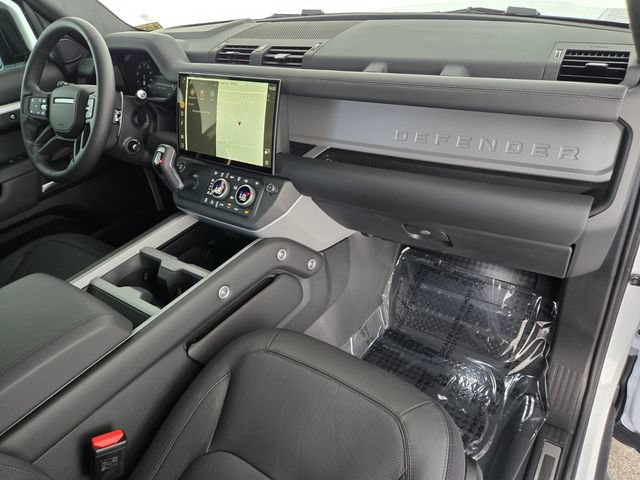 New 2026 Land Rover Defender 130 V8 AWD/4WD image 18