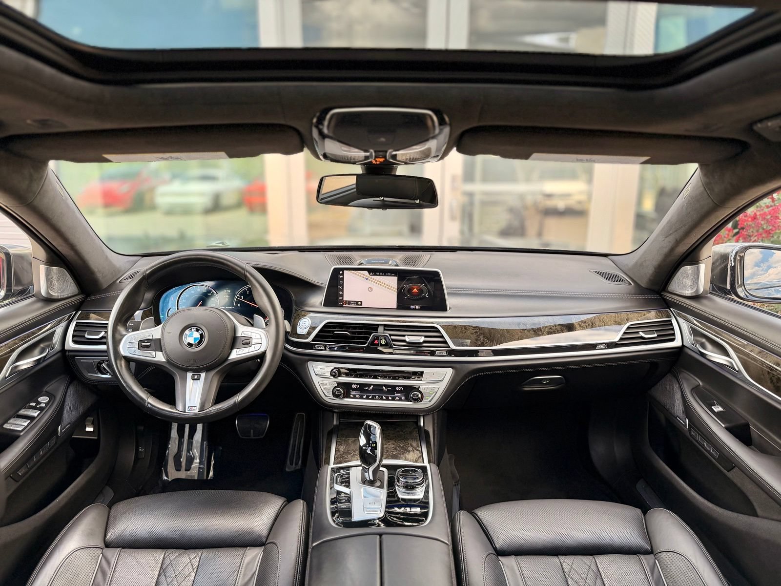 Used 2018 BMW M760i xDrive AWD/4WD image 2