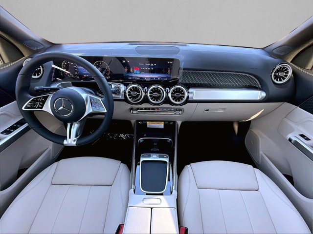 New 2026 Mercedes-Benz GLB 250 image 7