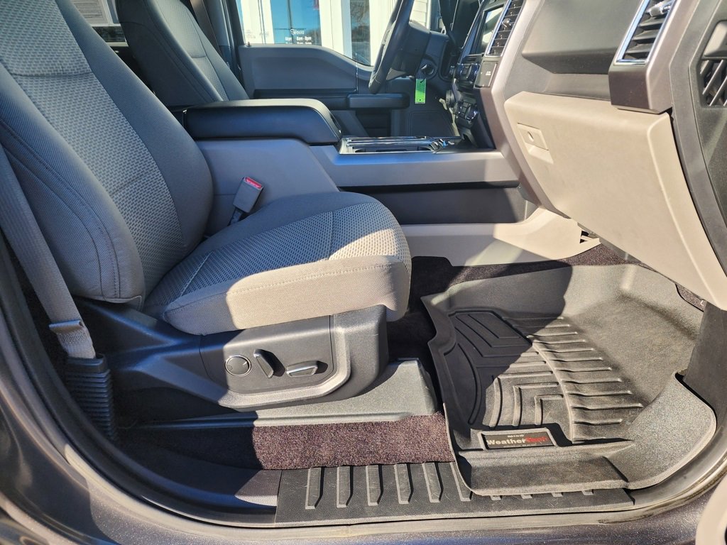 Used 2016 Ford F150 XLT w/ Equipment Group 302A Luxury image 53